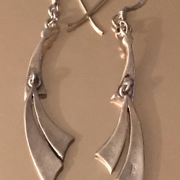 Sterling Silver/Black Burst Earrings w/Gift Bag - Picture 2 of 6